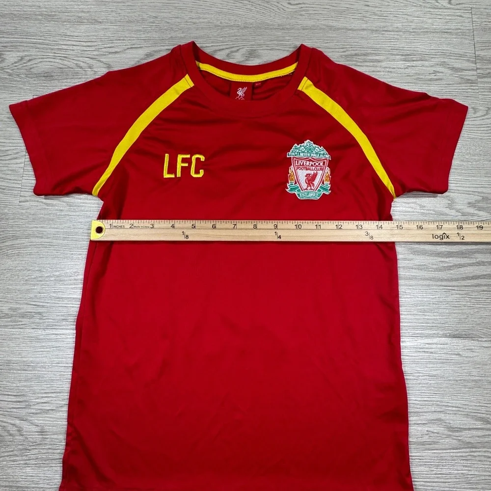 Liverpool FC Kids Jersey Mohamed Salah 11 Red Soccer Shirt Size 10/11 Yrs LFC